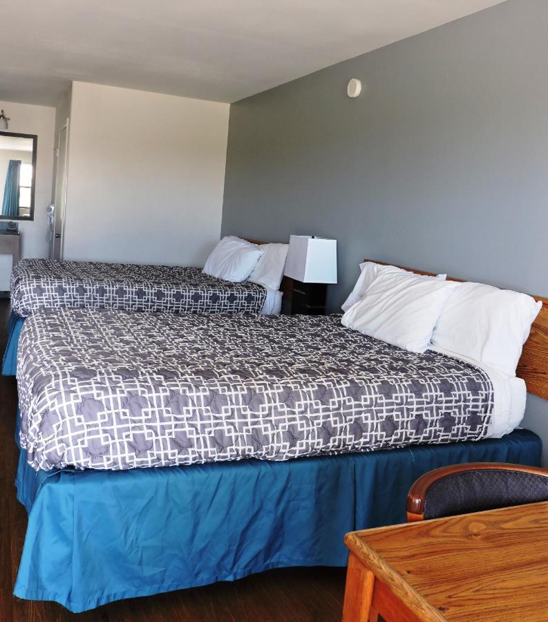 Riata Inn - Marfa Εξωτερικό φωτογραφία