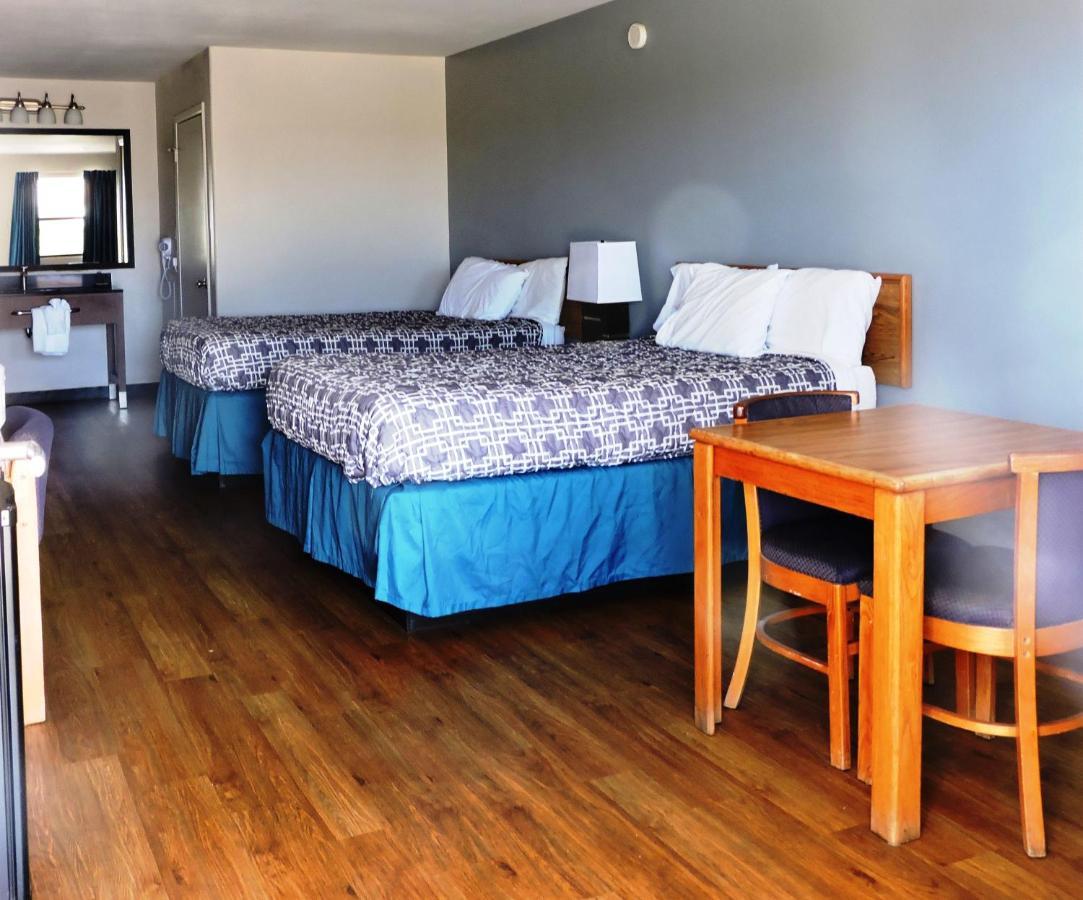 Riata Inn - Marfa Εξωτερικό φωτογραφία