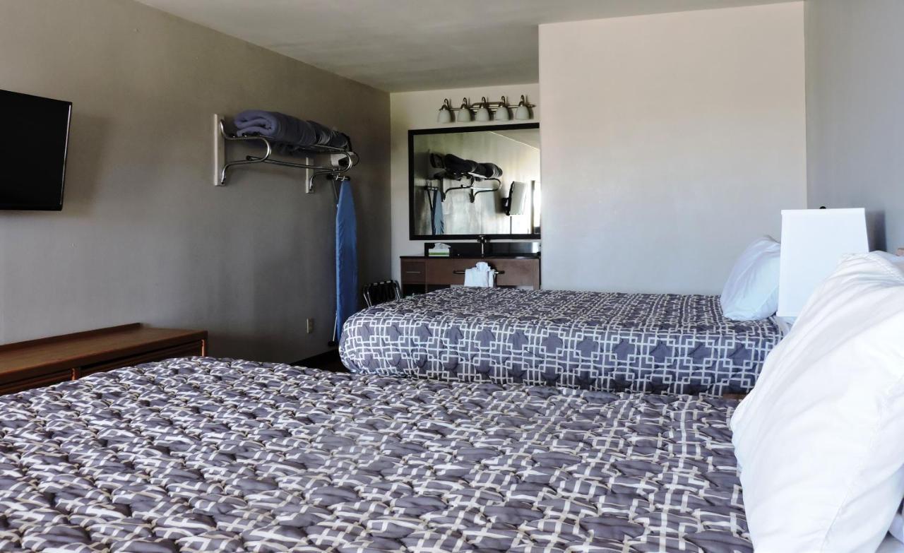 Riata Inn - Marfa Εξωτερικό φωτογραφία